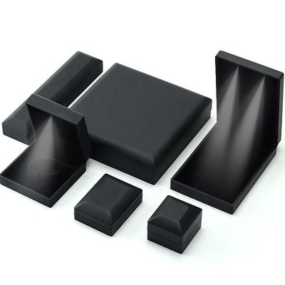 Op maat gemaakte, schramvast, LED sieradendoos Luxe hanger verpakkingsset zachte fluwelen bekleding