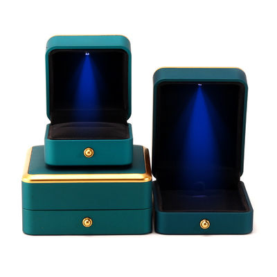 Lichtgroen LED Plastic Velvet Juweliersdoos op maat in vierkant Luxe Elegante stijl