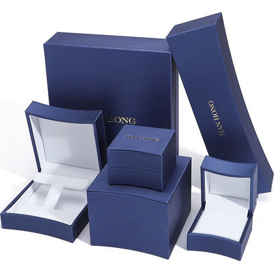 Custom logo achthoekige sieraden verpakkingsdoos in blauw leer voor halsketting oorbellen Ring