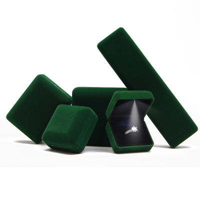 Groene sieraden doos Custom LED fluweel sieraden pakket met luxe en Custom Ring Box