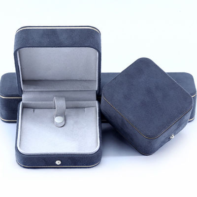 Nieuwste grijze fluweel sieraden doos voor Armband halsketting Ring Custom Logo Hanhong 2023