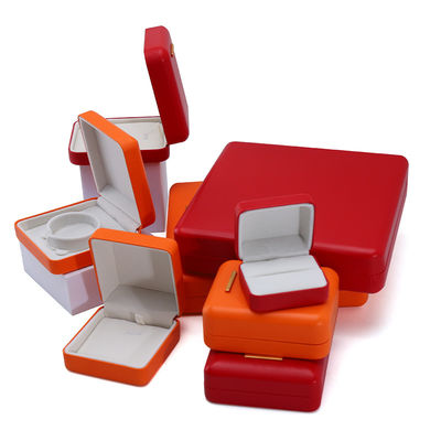 Multi-Color Sleek Convex PU Leer Juwelenopslagdoos voor Luxe Verpakking